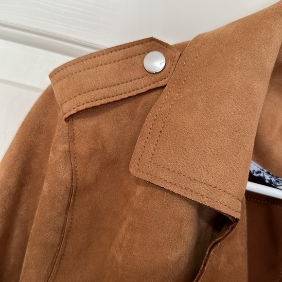 Tahari Faux Leather Moto Jacket Size M Camel Tobacco Brown Suede Open Front NEW - Picture 9 of 13